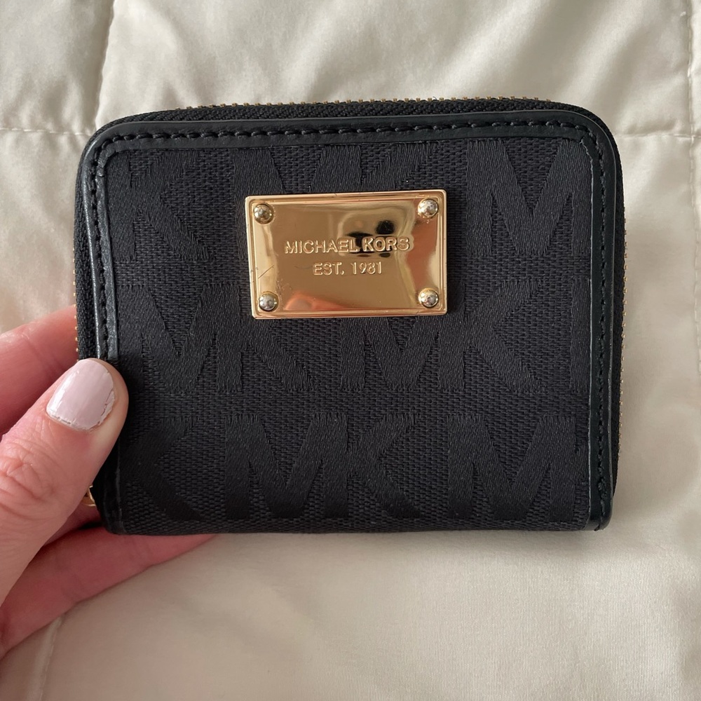 Like New MK Small Wallet